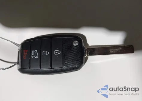 2016 Kia Optima Lx из США, поврежденный, VIN 5XXGT4L33GG101724